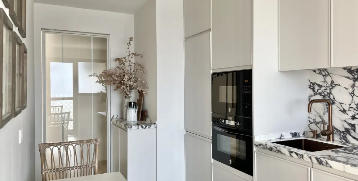 Long-term rent of middle floor apartment in Marbella 10