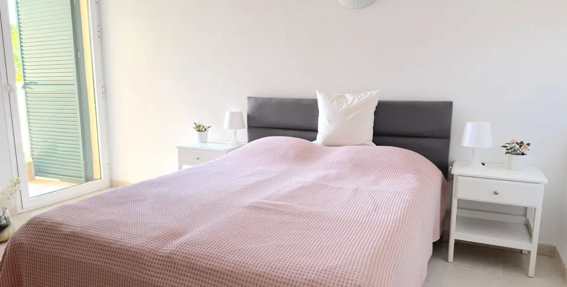 Продажа апартаментов на среднем этаже в Higueron 15