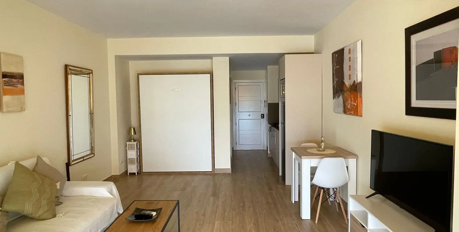 Sale of studio in Torremolinos 4