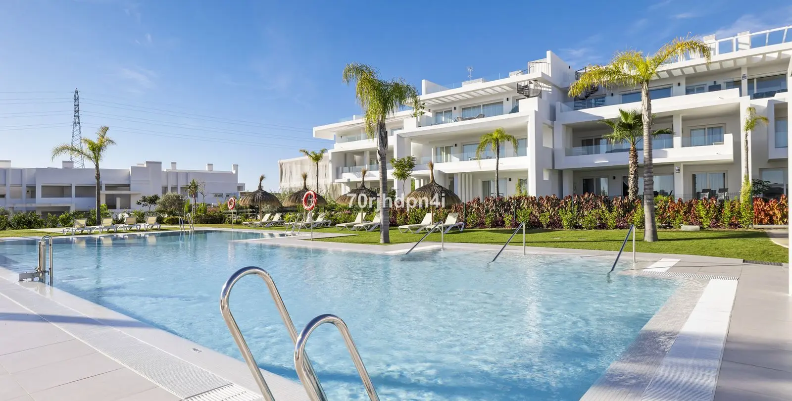 Sale of middle floor apartment in Casares 29