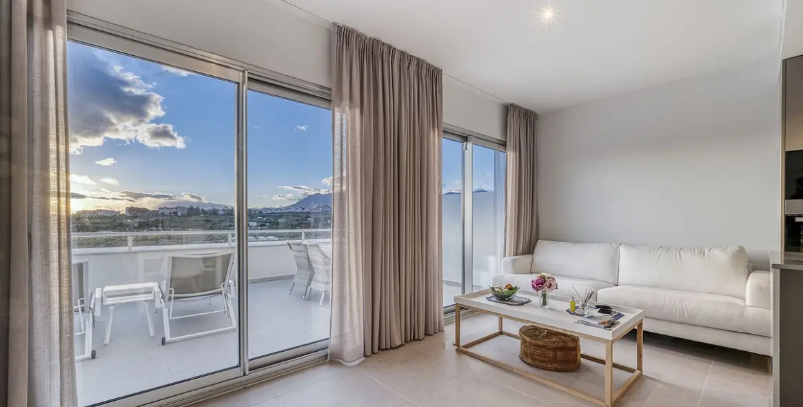 Sale of penthouse in Cancelada 13