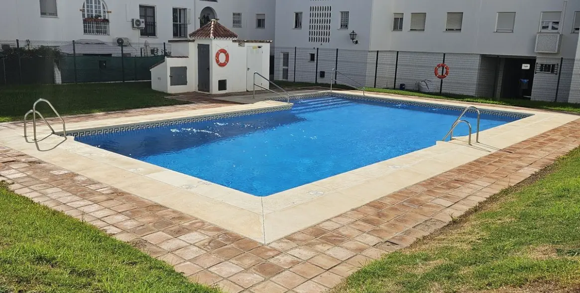 Sale of penthouse duplex in Estepona 7