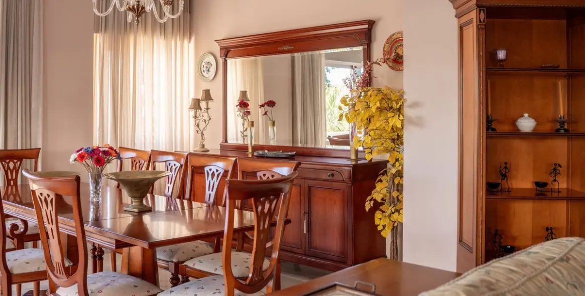 Venta de apartamento en planta media en Nueva Andalucía 18