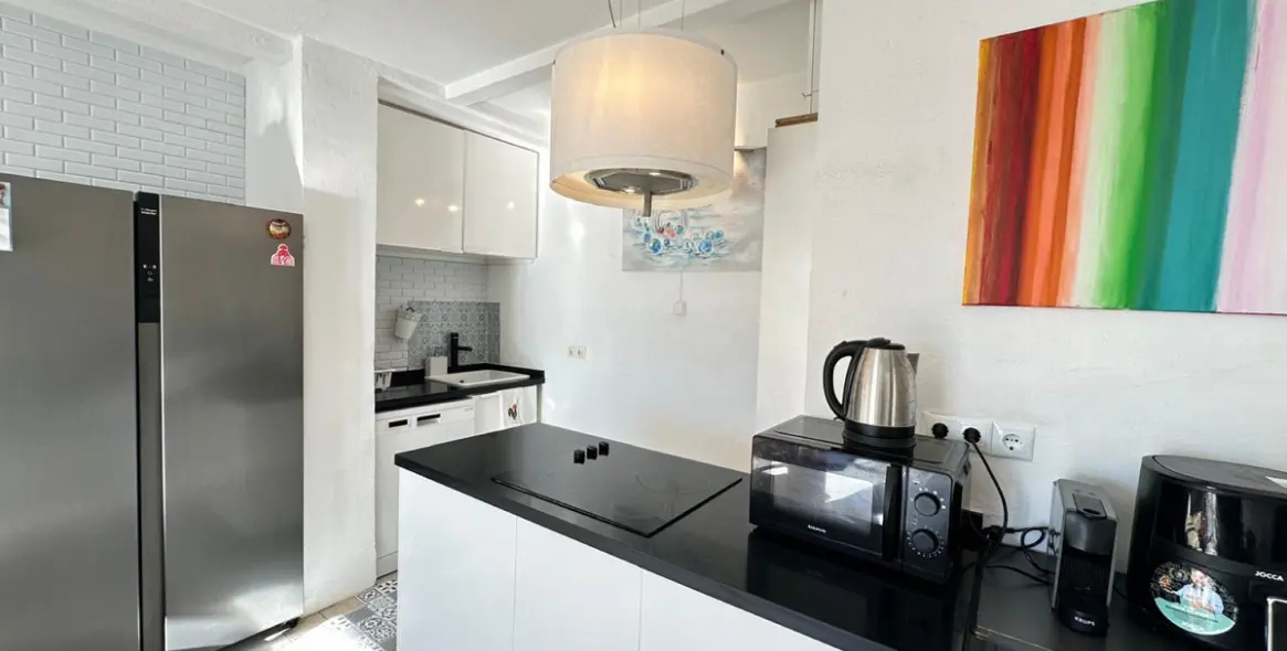 Long-term rent of penthouse in The Golden Mile 2