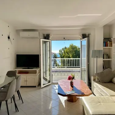 Долгосрочная аренда пентхауса в The Golden Mile