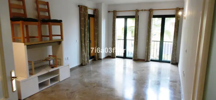 Long-term rent of middle floor apartment in San Pedro de Alcántara 2