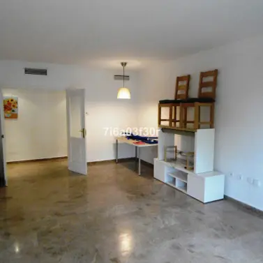 Long-term rent of middle floor apartment in San Pedro de Alcántara
