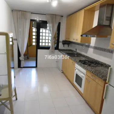 Long-term rent of middle floor apartment in San Pedro de Alcántara