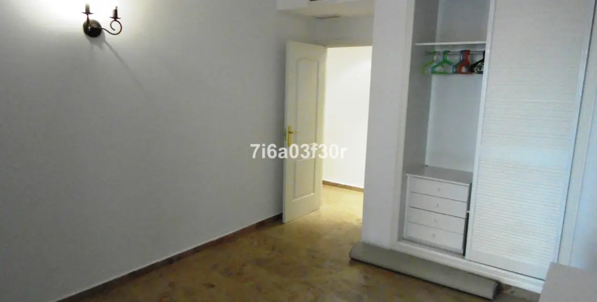 Long-term rent of middle floor apartment in San Pedro de Alcántara 10