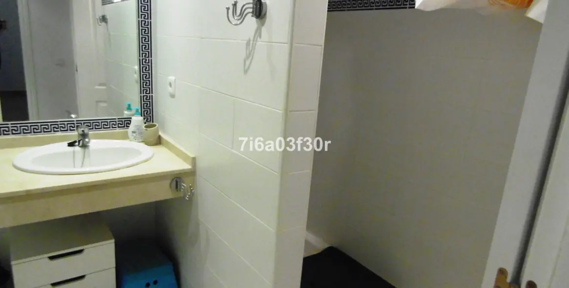 Long-term rent of middle floor apartment in San Pedro de Alcántara 13