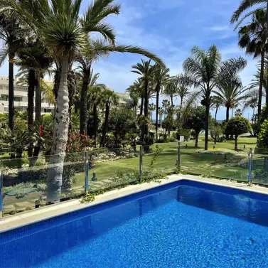 Short-term rent of ground floor apartment in Puerto Banús