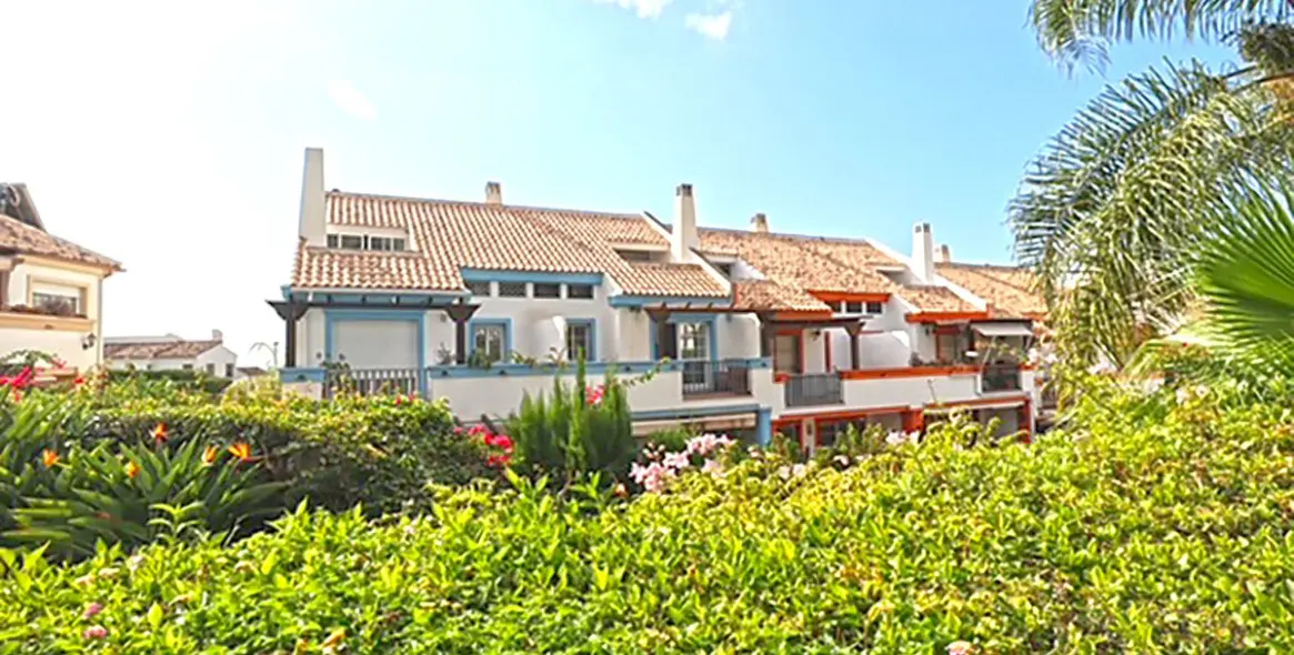Long-term rent of townhouse in Marbella 1