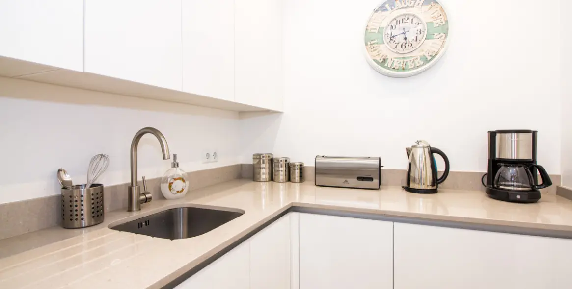 Alquiler a largo plazo de apartamento en planta baja en Elviria 15