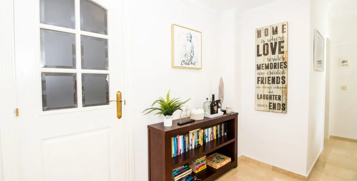 Alquiler a largo plazo de apartamento en planta baja en Elviria 17