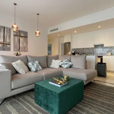 Long-term rent of middle floor apartment in El Paraiso