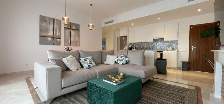 Long-term rent of middle floor apartment in El Paraiso 0