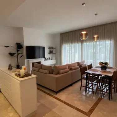 Long-term rent of middle floor apartment in El Paraiso