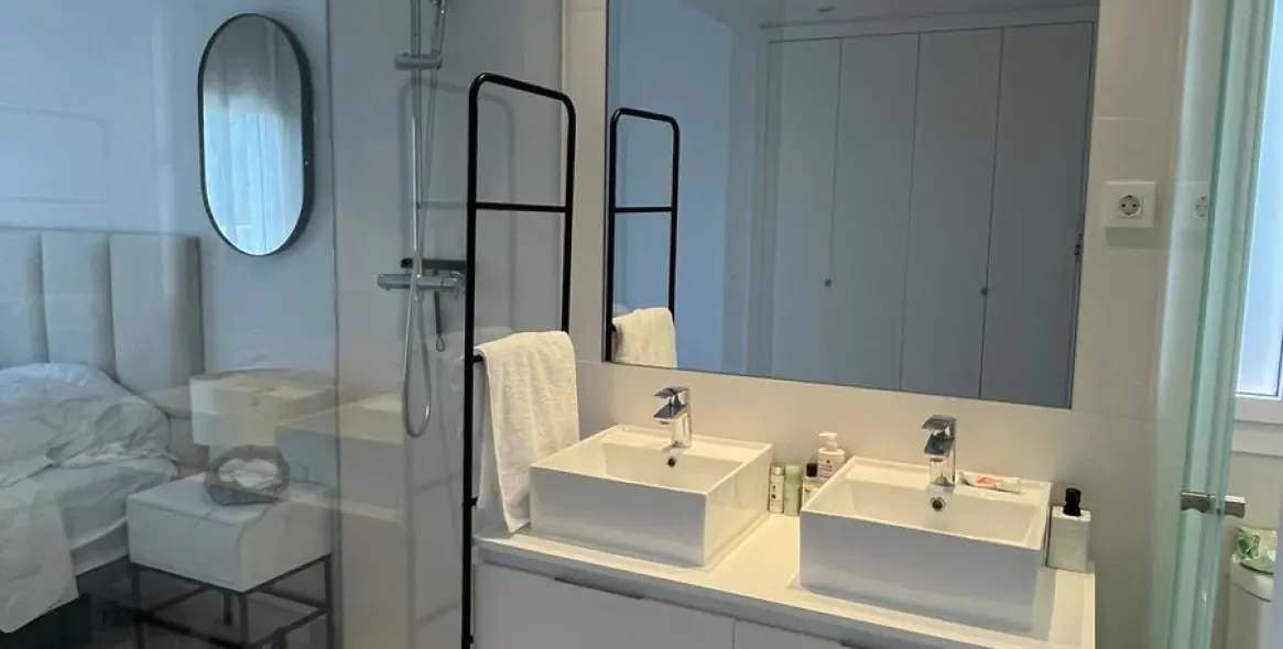 Long-term rent of middle floor apartment in El Paraiso 14