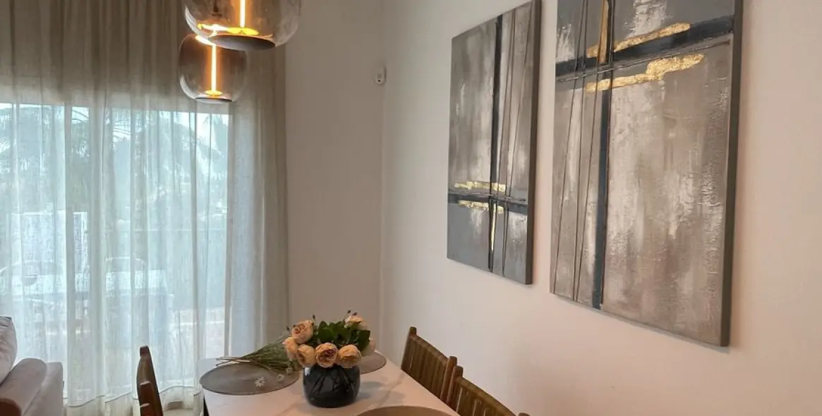 Long-term rent of middle floor apartment in El Paraiso 15