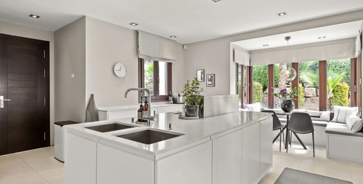 Long-term rent of detached villa in Benahavís 16