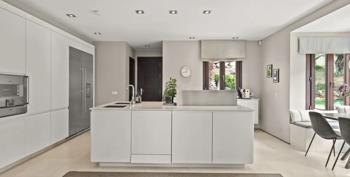 Long-term rent of detached villa in Benahavís 17