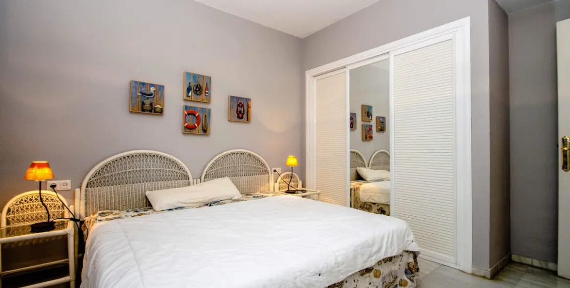 Краткосрочная аренда апартаментов на среднем этаже в Puerto Banús 33