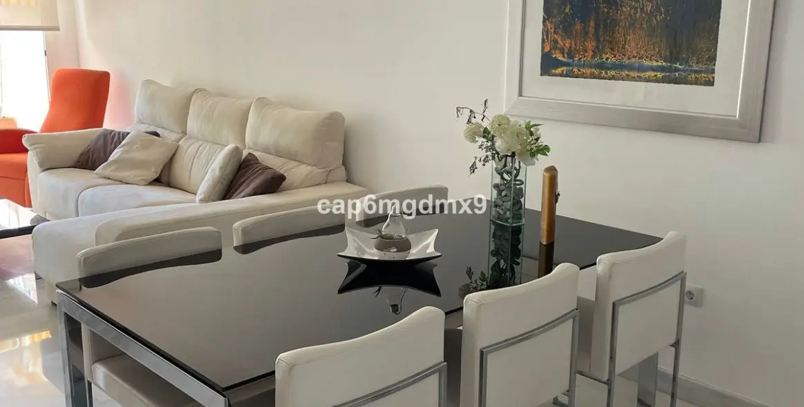 Долгосрочная аренда апартаментов на среднем этаже в Sierra Blanca 6