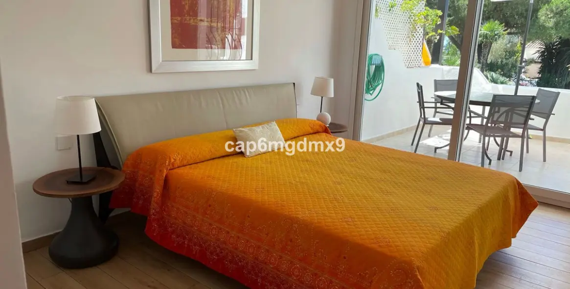 Долгосрочная аренда апартаментов на среднем этаже в Sierra Blanca 13