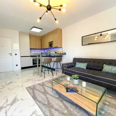 Sale of middle floor apartment in Atalaya