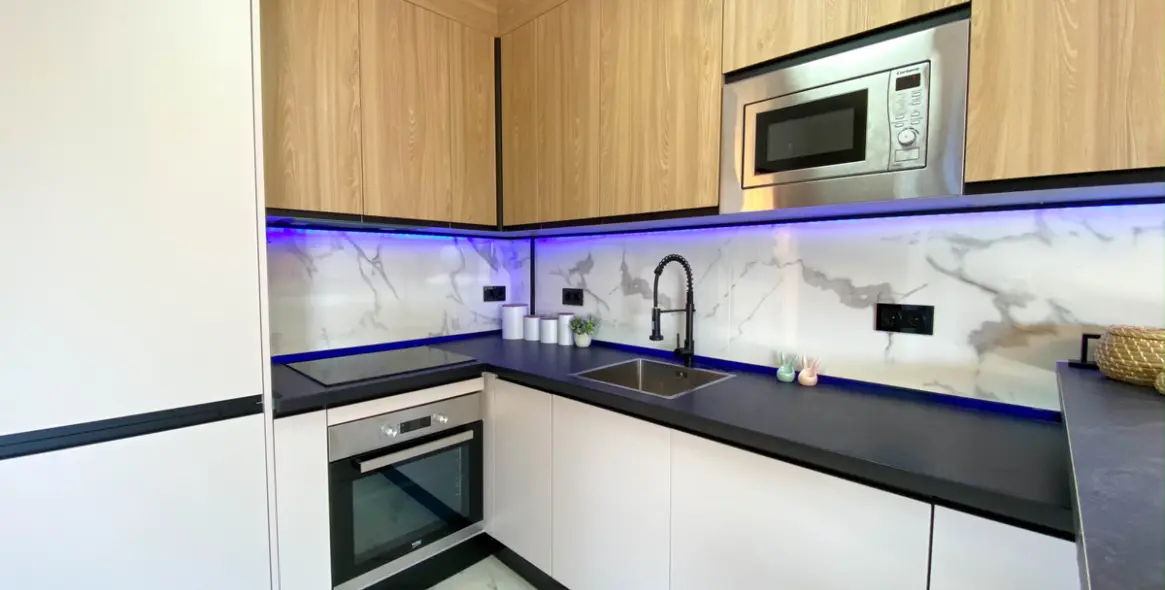 Sale of middle floor apartment in Atalaya 15