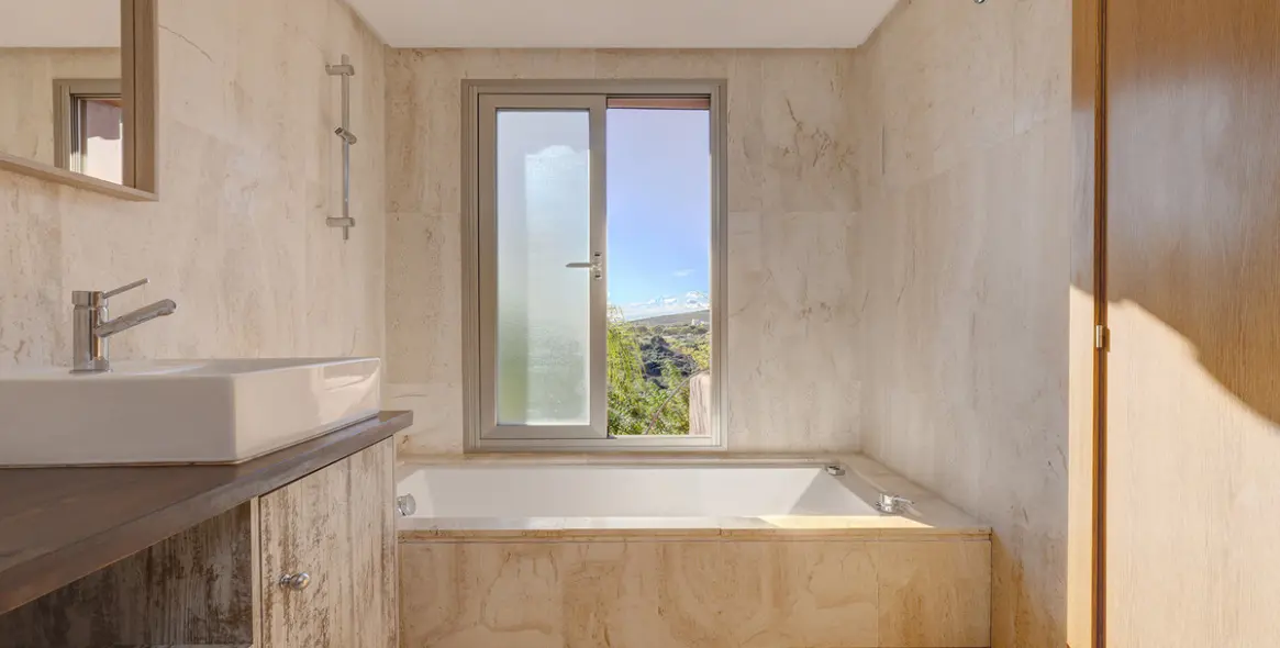 Продажа таунхауса в Manilva 4