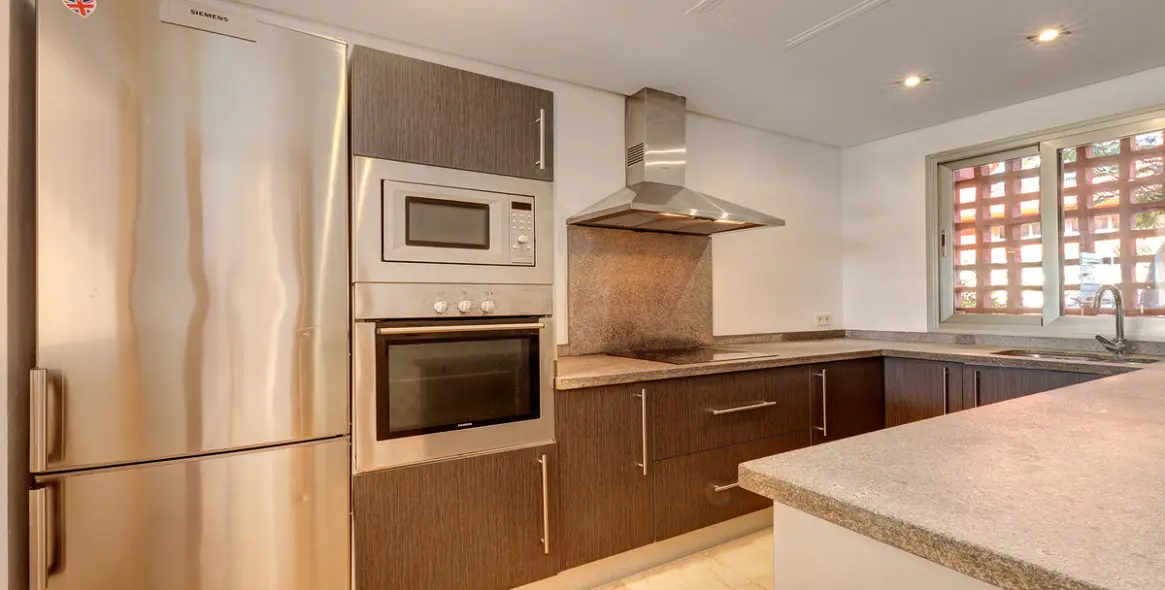 Продажа таунхауса в Manilva 13