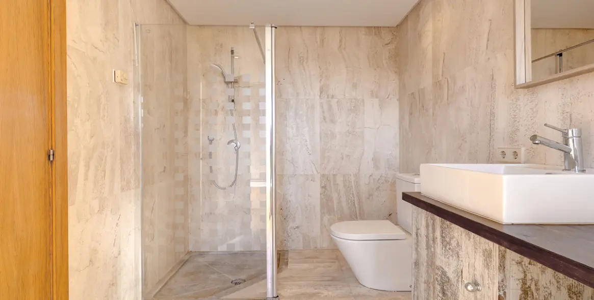 Sale of townhouse in Manilva 28