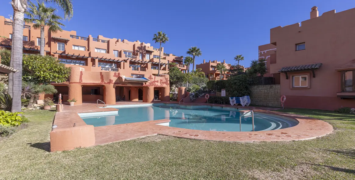 Sale of townhouse in Manilva 50