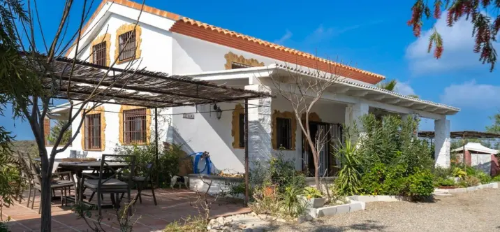 Sale of finca - cortijo in Coín 1