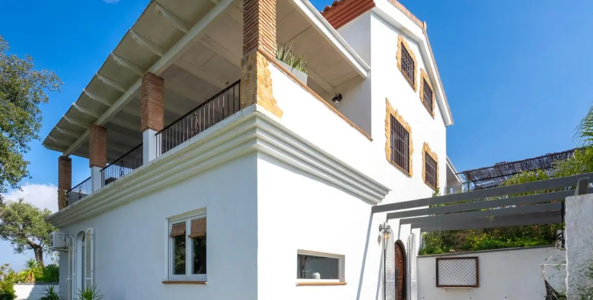 Sale of finca - cortijo in Coín 4