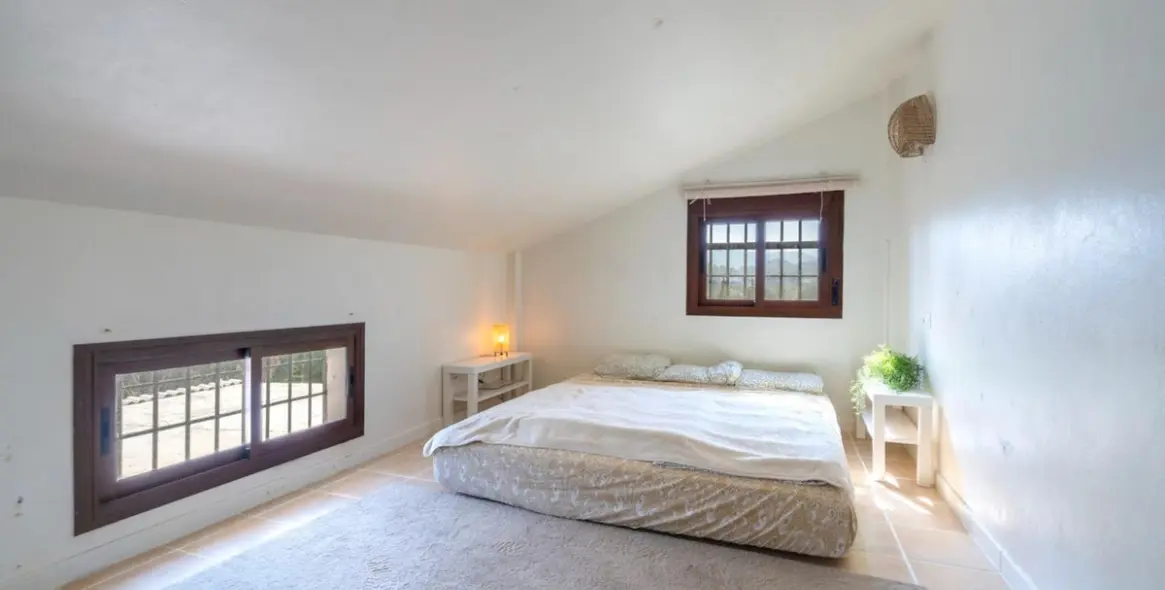 Sale of finca - cortijo in Coín 16