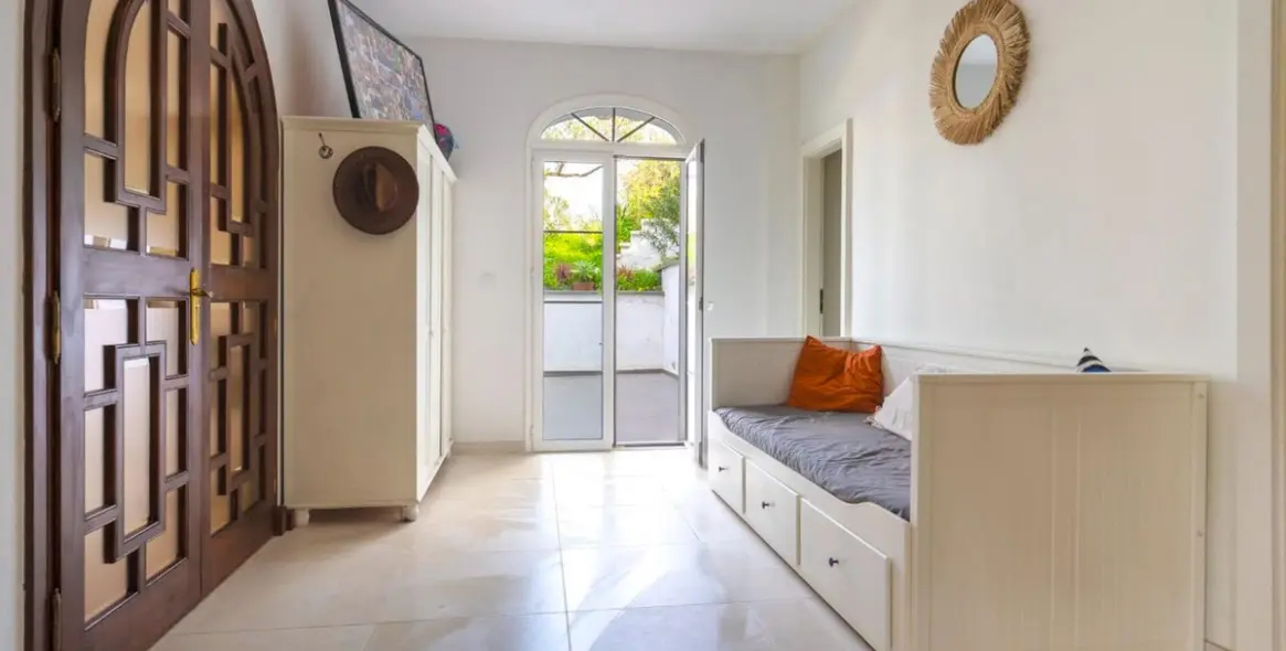 Sale of finca - cortijo in Coín 26