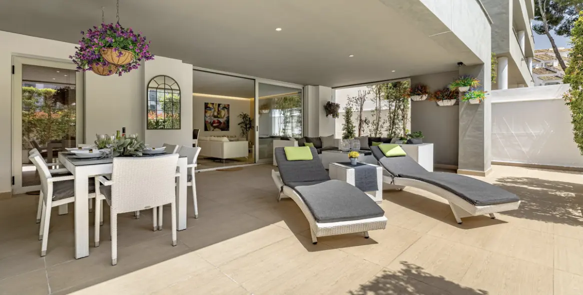 Продажа апартаментов на первом этаже в Puerto Banús 1