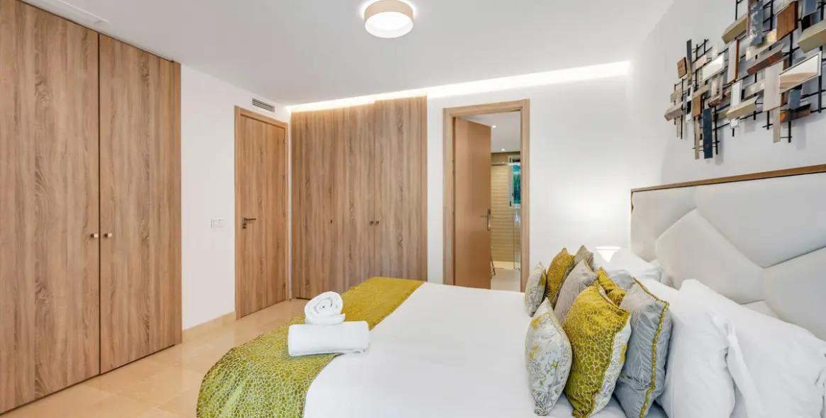 Продажа апартаментов на первом этаже в Puerto Banús 22