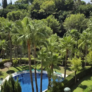 Sale of middle floor apartment in Sierra Blanca