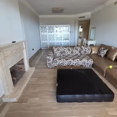 Sale of middle floor apartment in Sierra Blanca