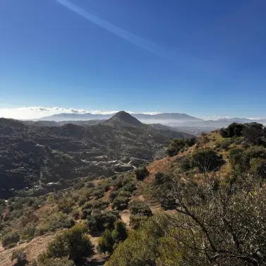 Продажа  отдельно стоящей виллы в Puerto de la Torre