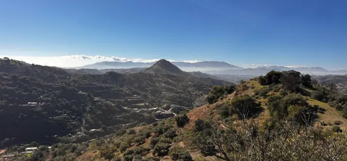 Продажа  отдельно стоящей виллы в Puerto de la Torre 4