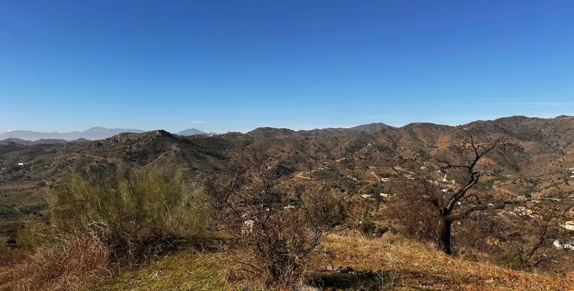 Venta de villa independiente en Puerto de la Torre 39