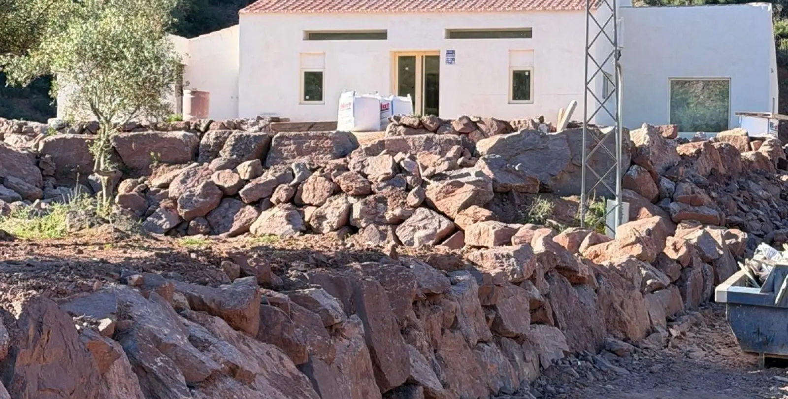 Sale of detached villa in Puerto de la Torre 10