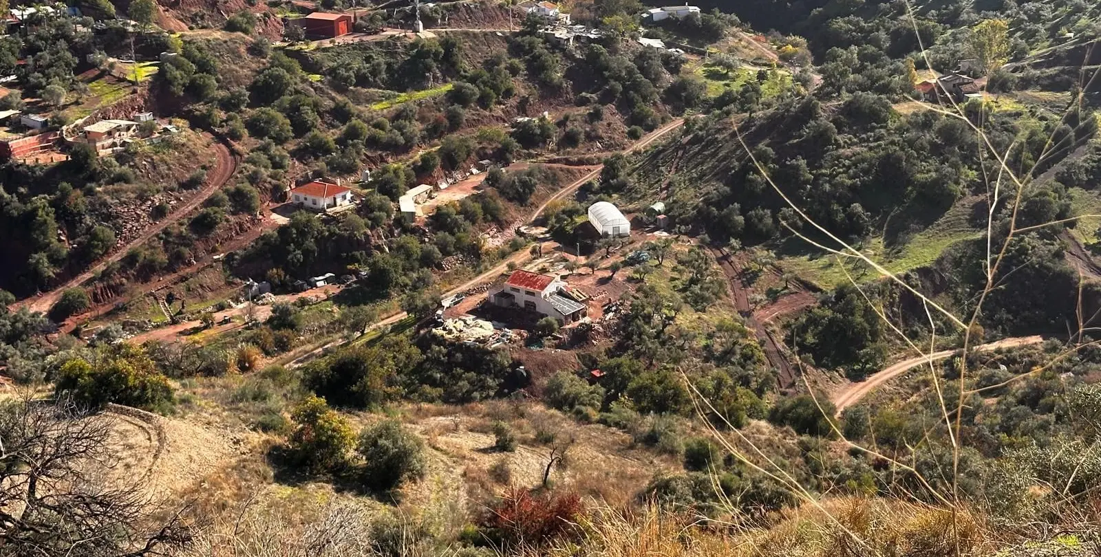 Sale of detached villa in Puerto de la Torre 25