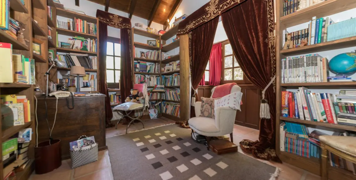 Sale of detached villa in Benahavís 8