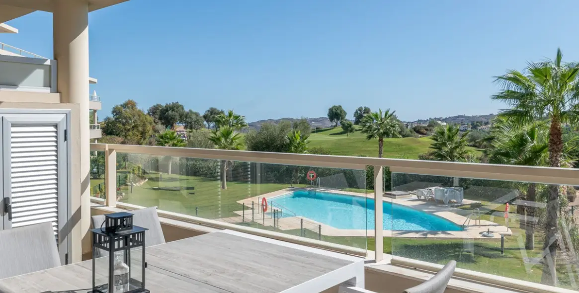 Long-term rent of middle floor apartment in La Cala Golf 1