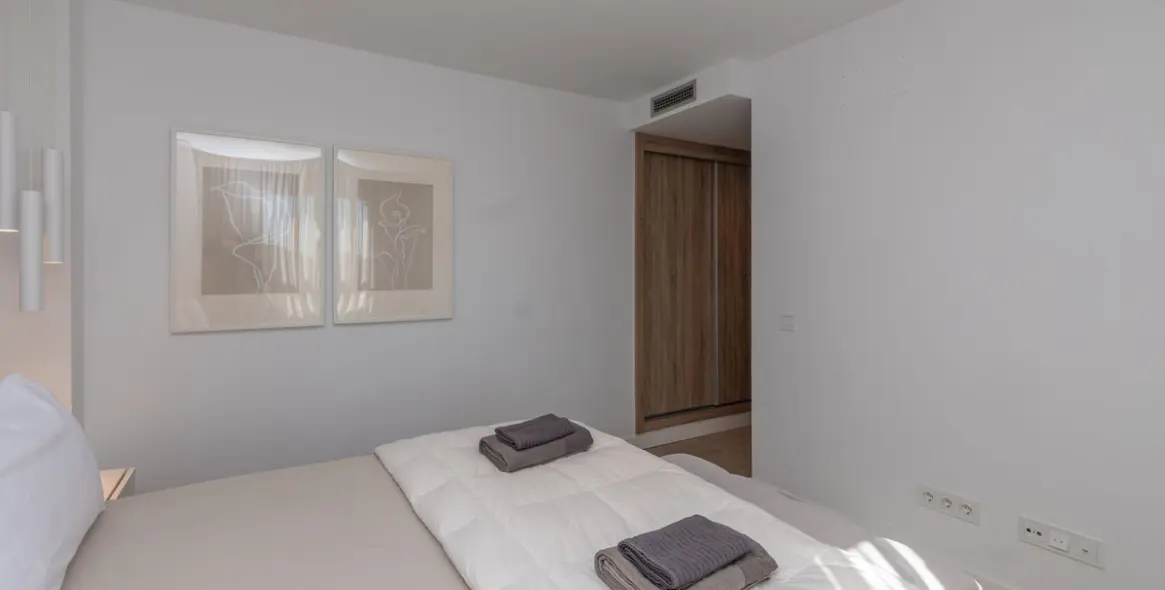 Long-term rent of middle floor apartment in La Cala Golf 17